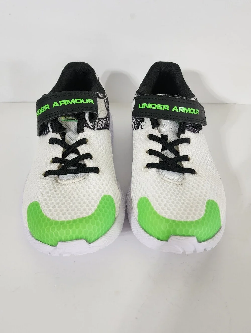 Under Armour Boys 2Y Pre-School UA Pursuit 2 Big Logo AC Colorshift Shoes